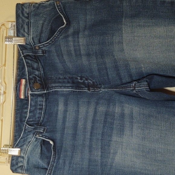 Tommy Hilfiger Women's Wide Leg Crop Jeans - Picture 2 of 11